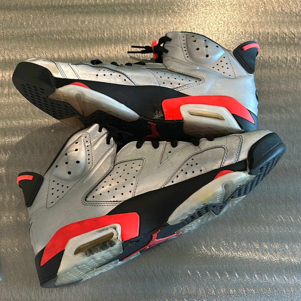 Air Jordan Retro 6 SP. reflections of a champion